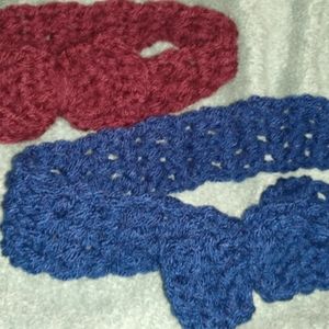Crocheted headbands with bow ..set of two